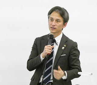 一新塾OB講師 白井亨氏(小金井市長)